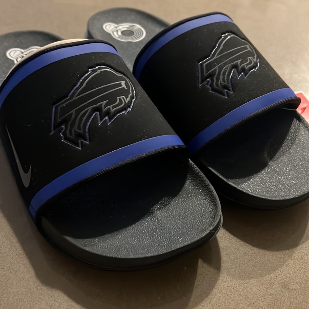 *NEW* Buffalo Bills Sandals